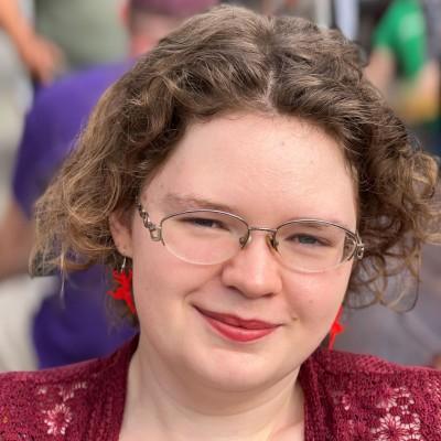 Siobhan Huggins profile image