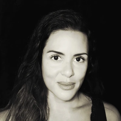 Mia Mendez