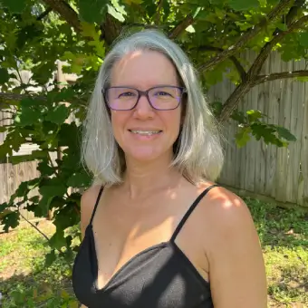 Robyn Dobbins